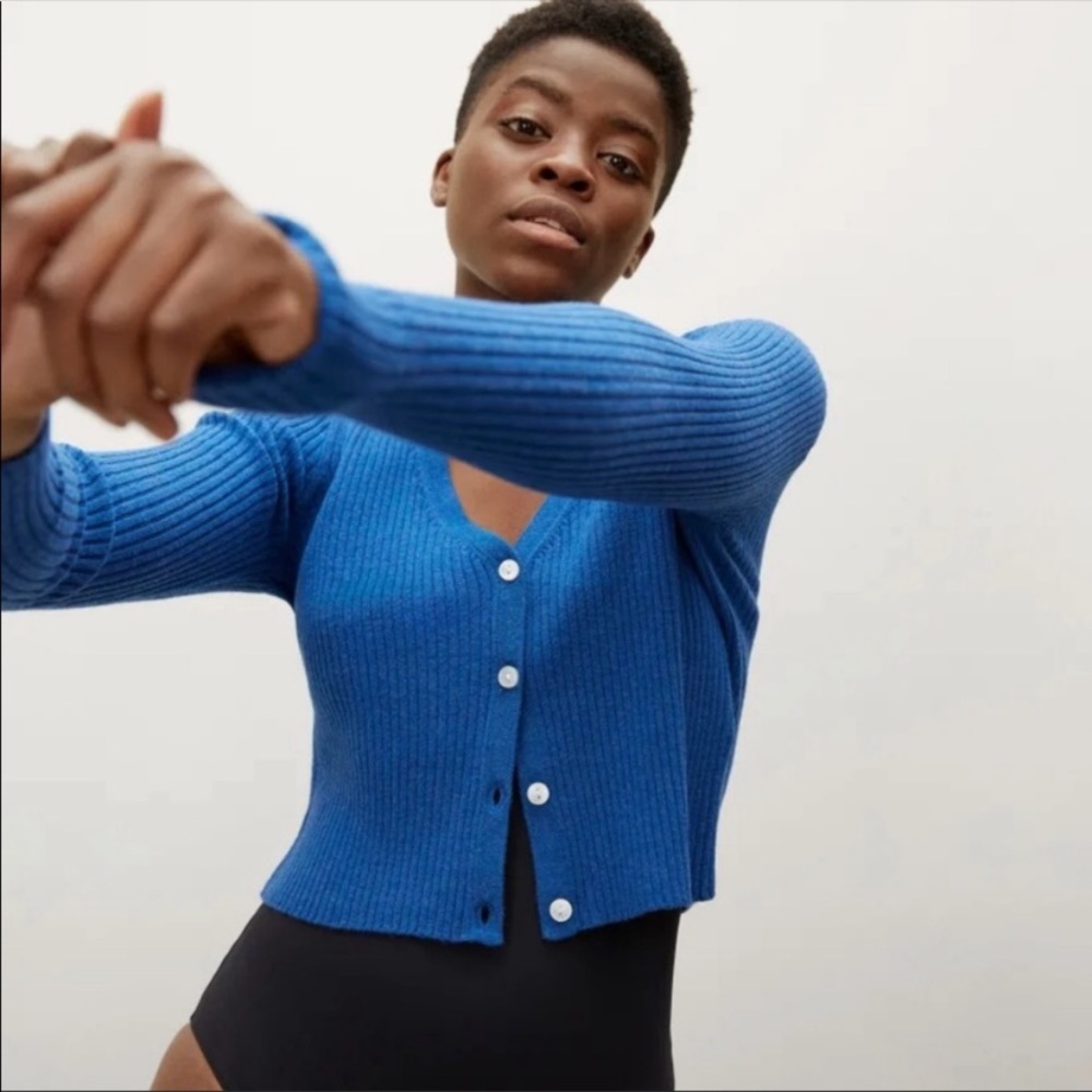ISO! Everlane The Cotton–Merino Cropped Cardigan